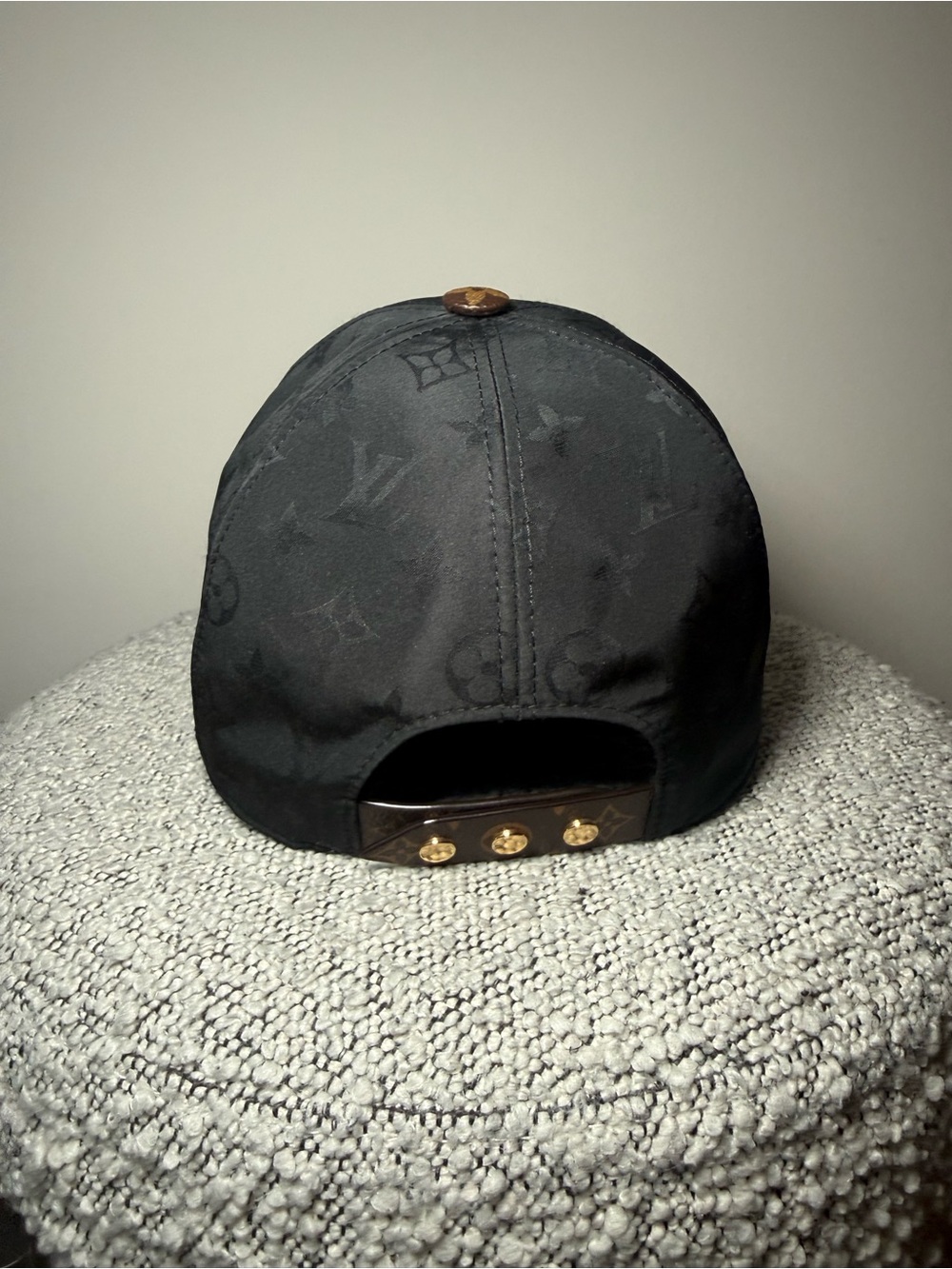 Louis Vuitton Get Ready Cap - Picture 7 of 9